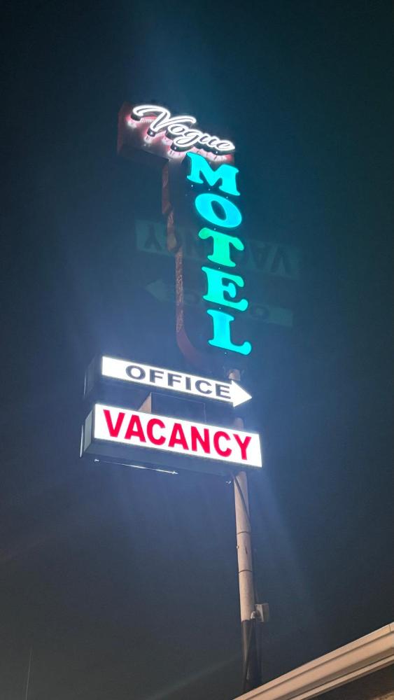 vogue motel